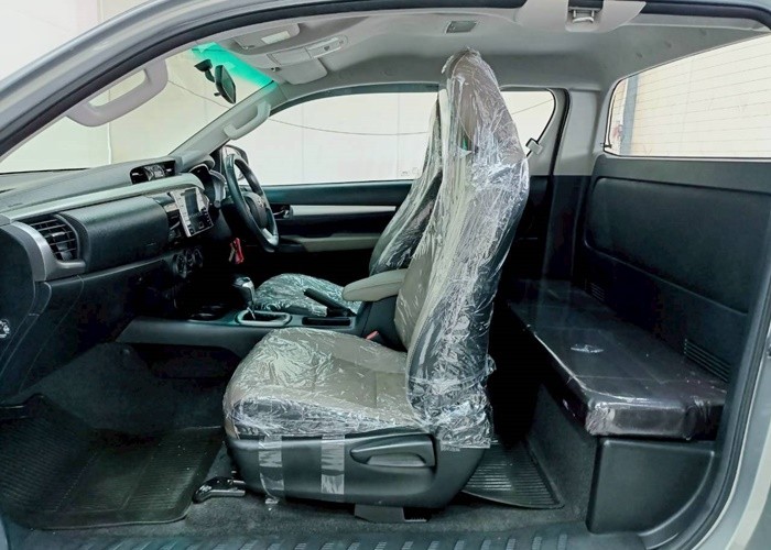 Used 12
                    TOYOTA
                     for Sale Image