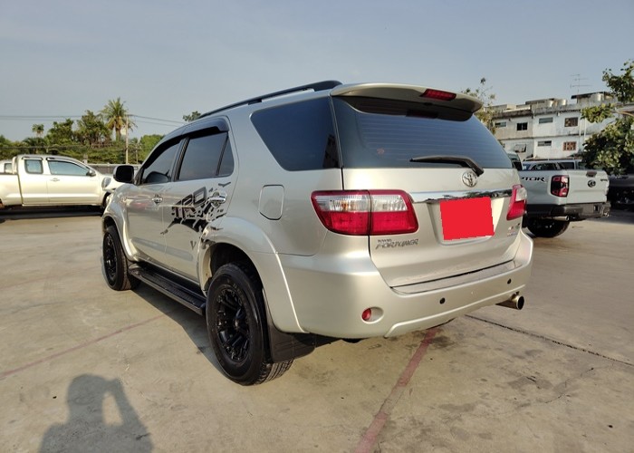 Used 5
                    TOYOTA
                     for Sale Image