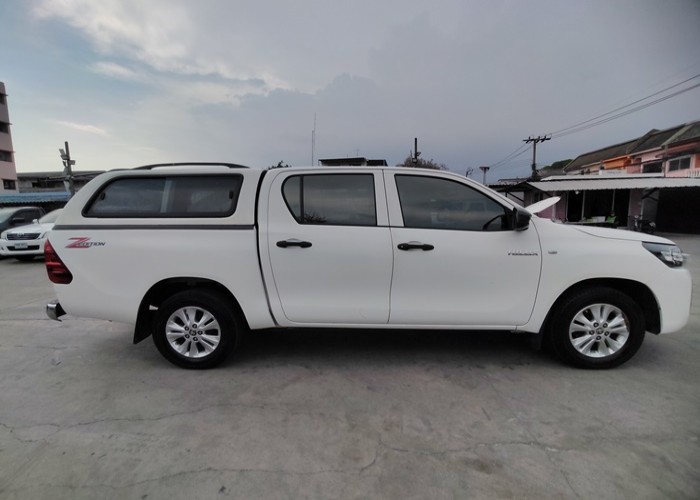 Used 10
                    TOYOTA
                     for Sale Image