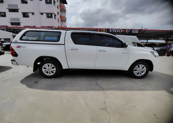 Used 5
                    TOYOTA
                     for Sale Image