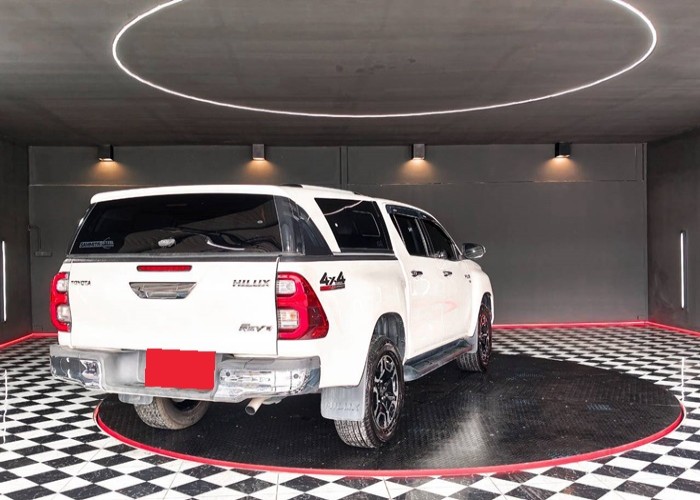 Used 6
                    TOYOTA
                     for Sale Image