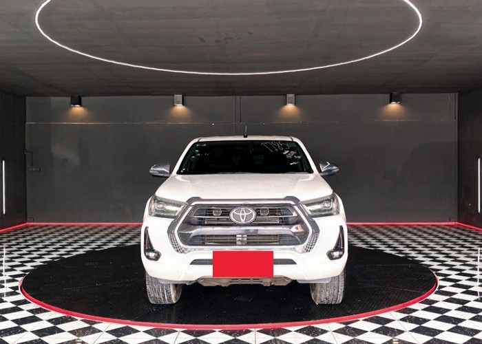 Used 6
                    TOYOTA
                     for Sale Image