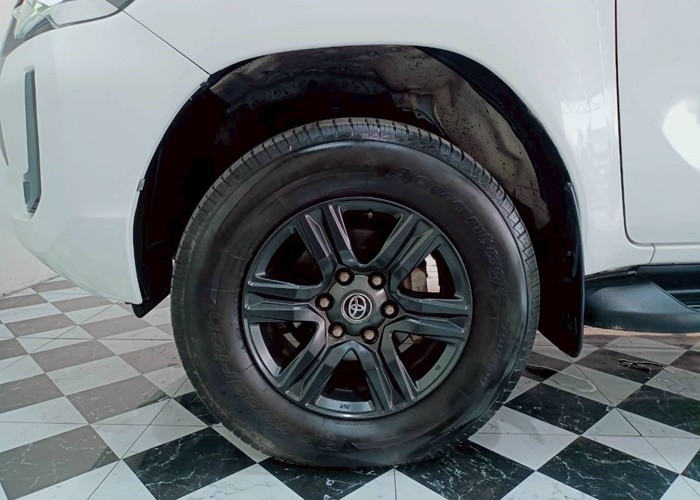 Used 12
                    TOYOTA
                     for Sale Image