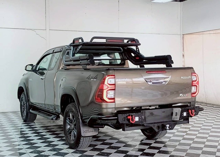 Used 12
                    TOYOTA
                     for Sale Image