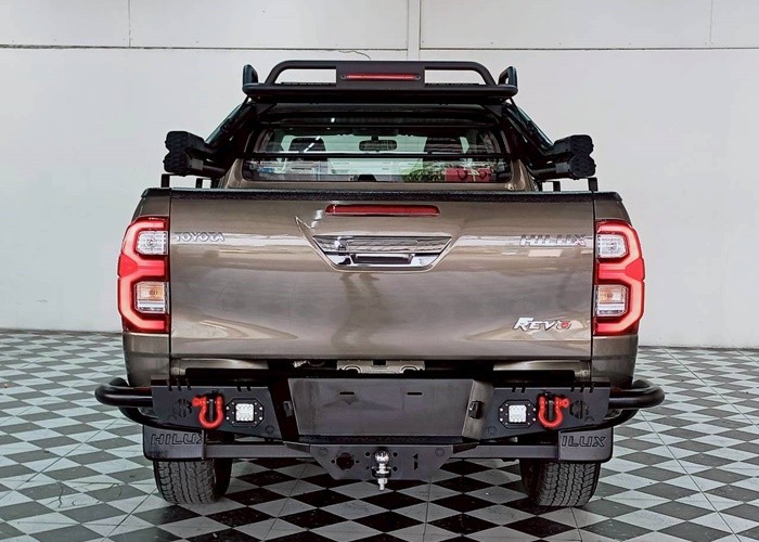 Used 12
                    TOYOTA
                     for Sale Image