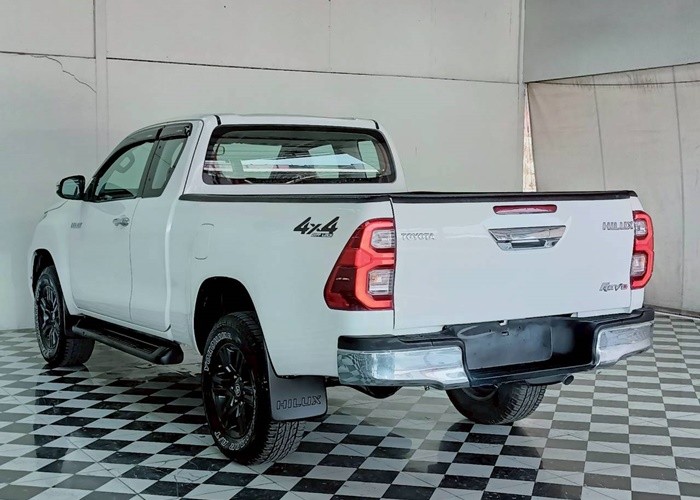 Used 12
                    TOYOTA
                     for Sale Image