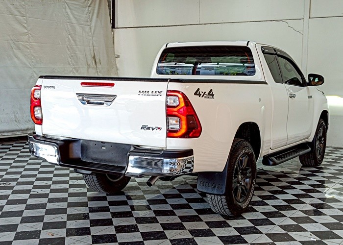 Used 12
                    TOYOTA
                     for Sale Image