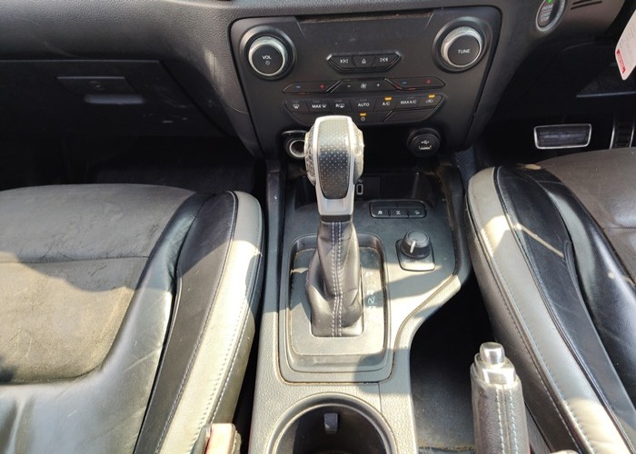 Used 9
                    FORD
                     for Sale Image