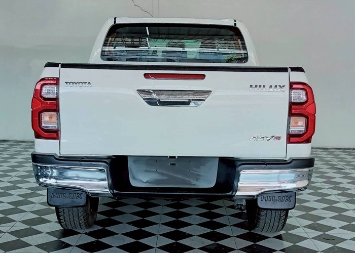 Used 6
                    TOYOTA
                     for Sale Image