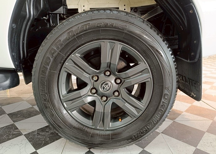 Used 6
                    TOYOTA
                     for Sale Image