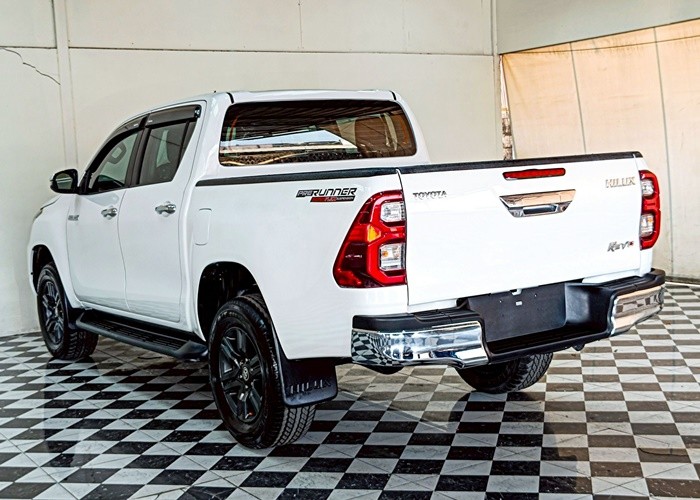 Used 6
                    TOYOTA
                     for Sale Image