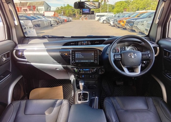 Used 7
                    TOYOTA
                     for Sale Image