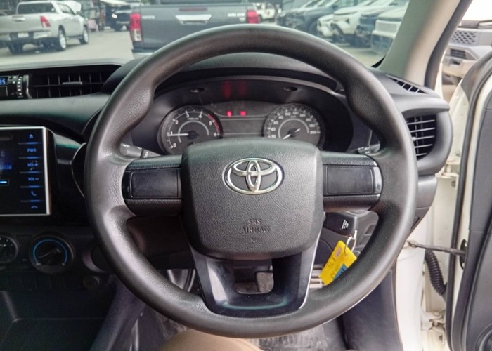 Used 7
                    TOYOTA
                     for Sale Image