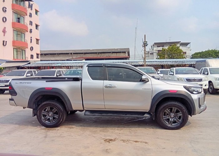 Used 10
                    TOYOTA
                     for Sale Image