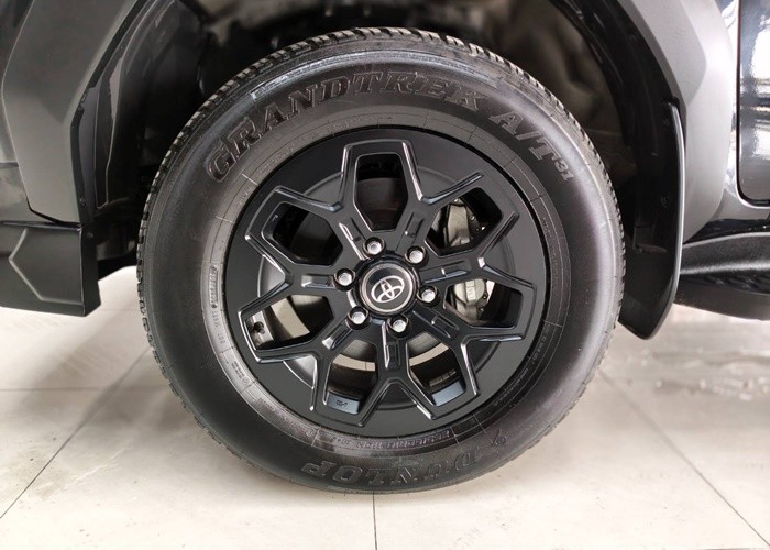 Used 11
                    TOYOTA
                     for Sale Image