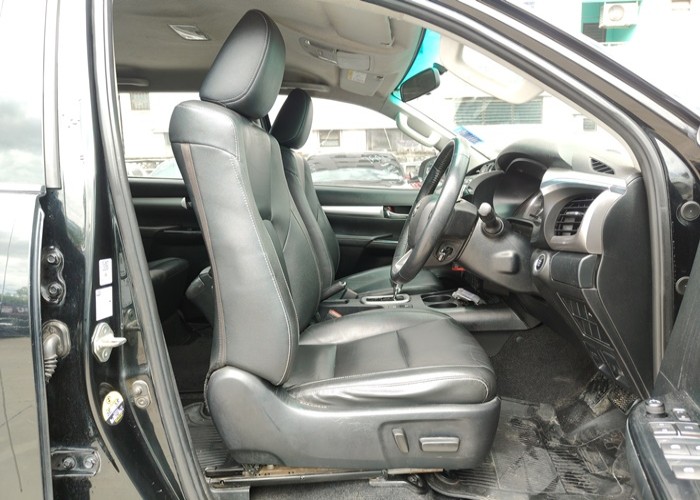 Used 8
                    TOYOTA
                     for Sale Image