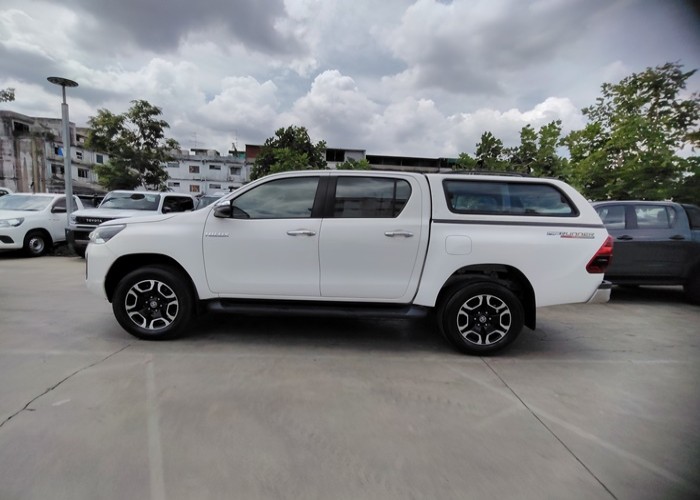 Used 3
                    TOYOTA
                     for Sale Image