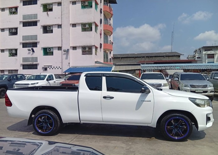 Used 1
                    TOYOTA
                     for Sale Image