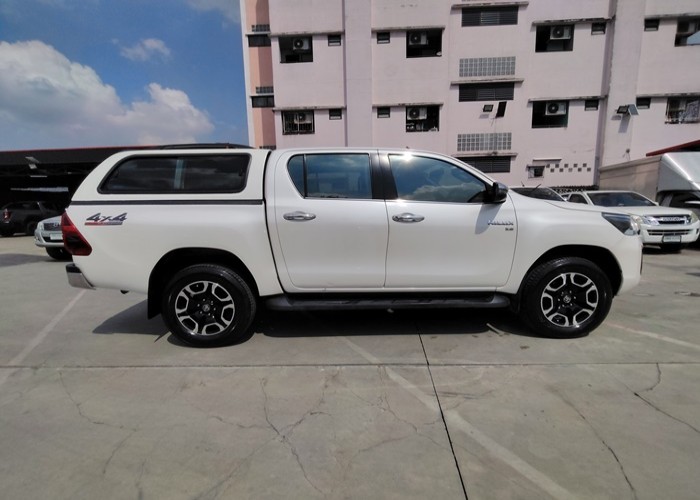 Used 7
                    TOYOTA
                     for Sale Image