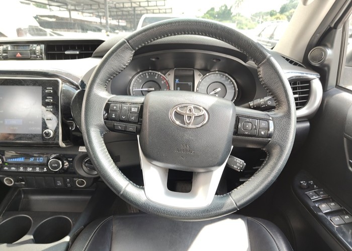 Used 7
                    TOYOTA
                     for Sale Image