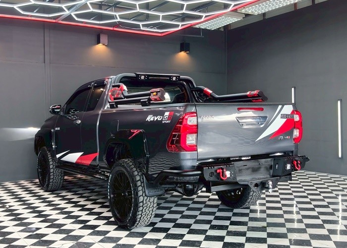 Used 7
                    TOYOTA
                     for Sale Image