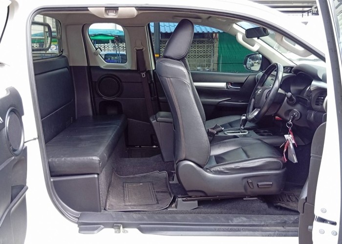Used 6
                    TOYOTA
                     for Sale Image