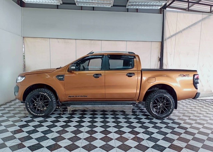 Used 5
                    FORD
                     for Sale Image