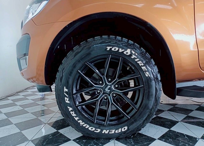 Used 5
                    FORD
                     for Sale Image