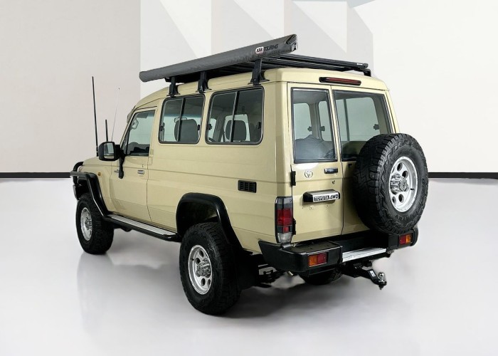 Used 1
                    TOYOTA
                     for Sale Image