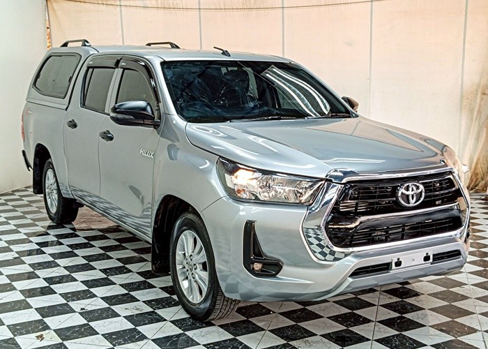 Used 11
                    TOYOTA
                     for Sale Image