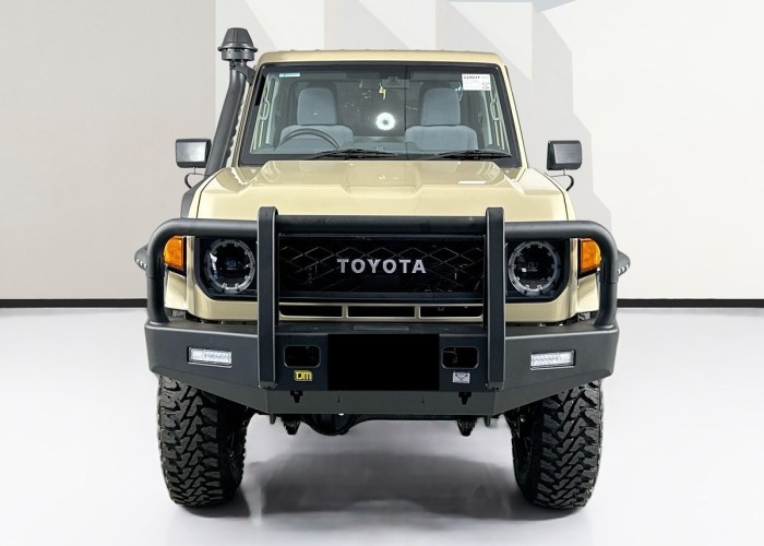 Used 1
                    TOYOTA
                     for Sale Image