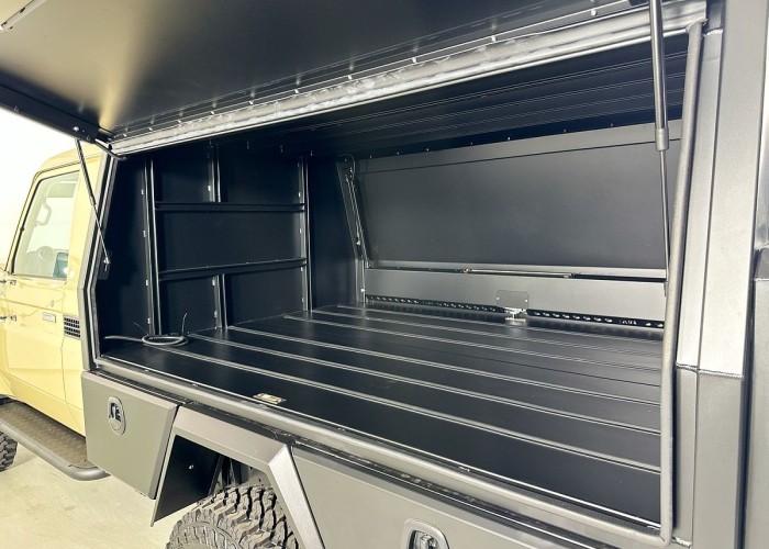 Used 1
                    TOYOTA
                     for Sale Image