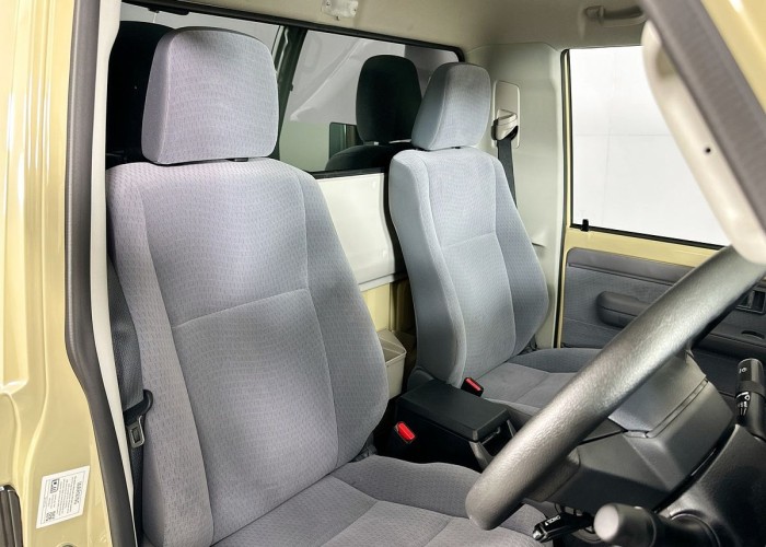 Used 1
                    TOYOTA
                     for Sale Image