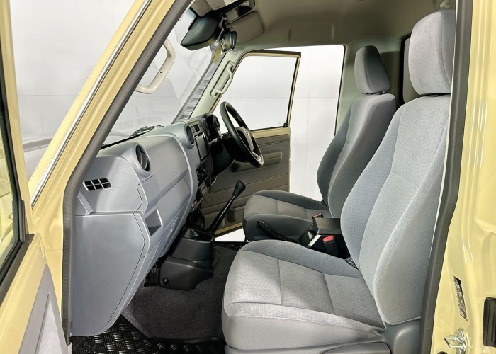 Used 1
                    TOYOTA
                     for Sale Image