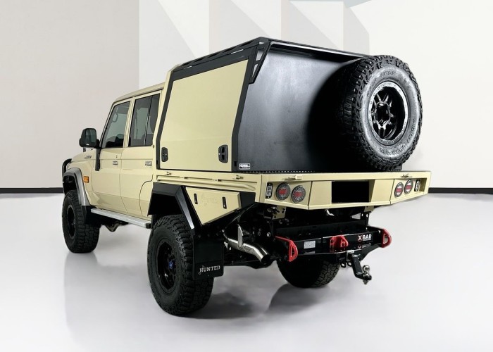 Used 1
                    TOYOTA
                     for Sale Image