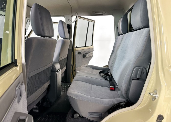 Used 1
                    TOYOTA
                     for Sale Image