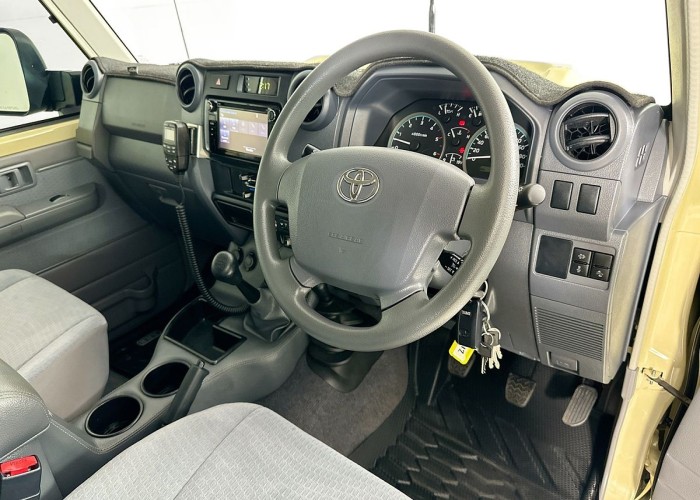 Used 1
                    TOYOTA
                     for Sale Image