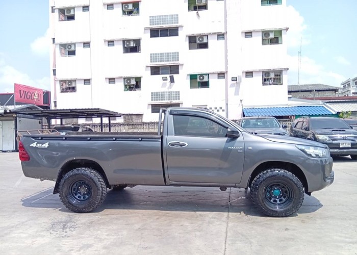 Used 8
                    TOYOTA
                     for Sale Image