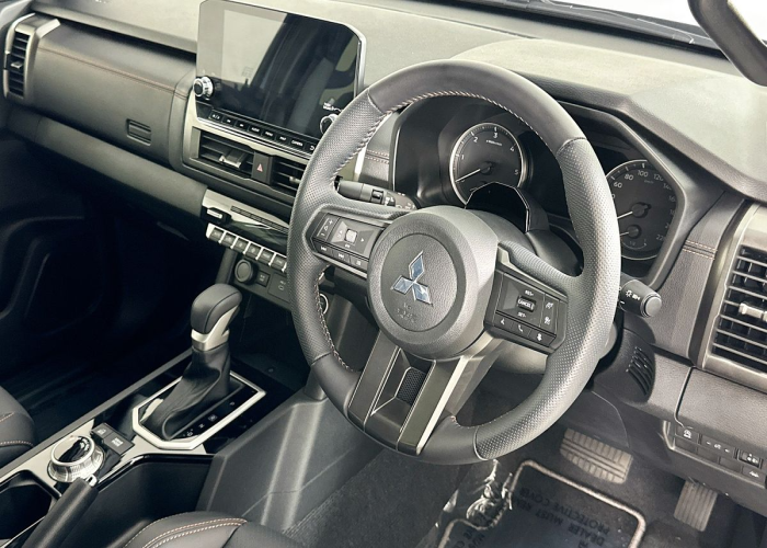 Used 1
                    MITSUBISHI
                     for Sale Image