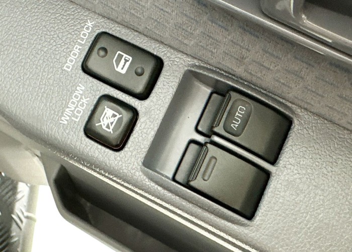 Used 1
                    TOYOTA
                     for Sale Image