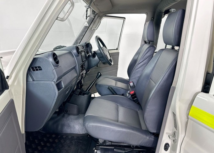 Used 1
                    TOYOTA
                     for Sale Image