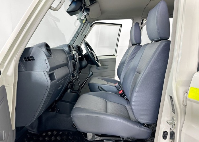 Used 1
                    TOYOTA
                     for Sale Image