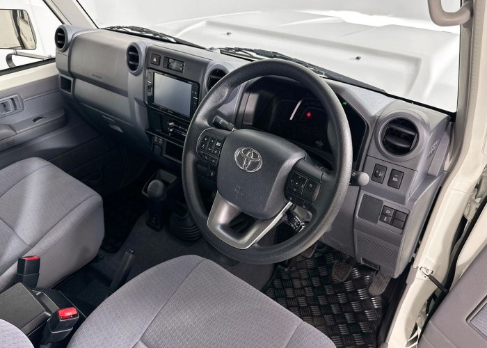 Used 1
                    TOYOTA
                     for Sale Image