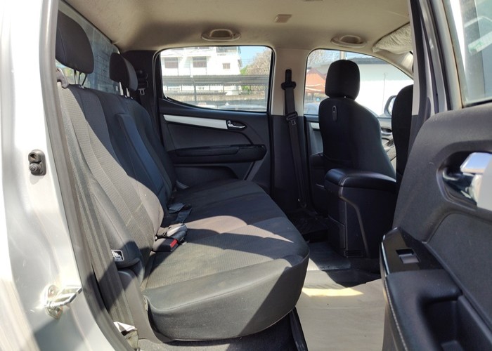 Used 3
                    ISUZU
                     for Sale Image