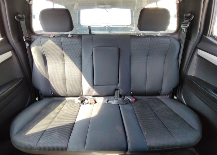 Used 3
                    ISUZU
                     for Sale Image