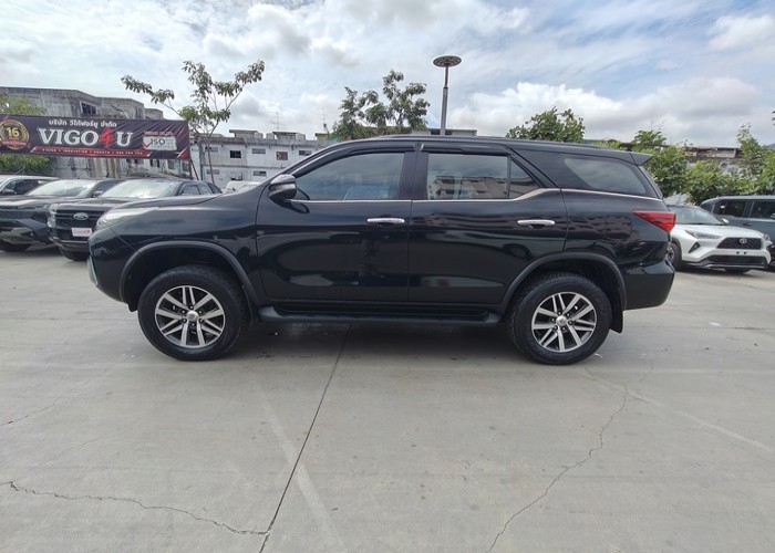 Used 1
                    TOYOTA
                     for Sale Image