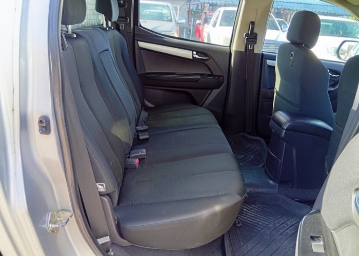 Used 3
                    ISUZU
                     for Sale Image