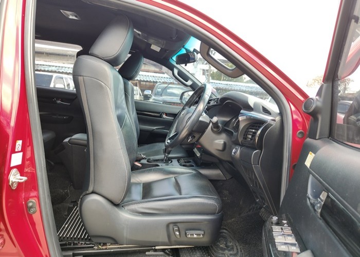 Used 10
                    TOYOTA
                     for Sale Image