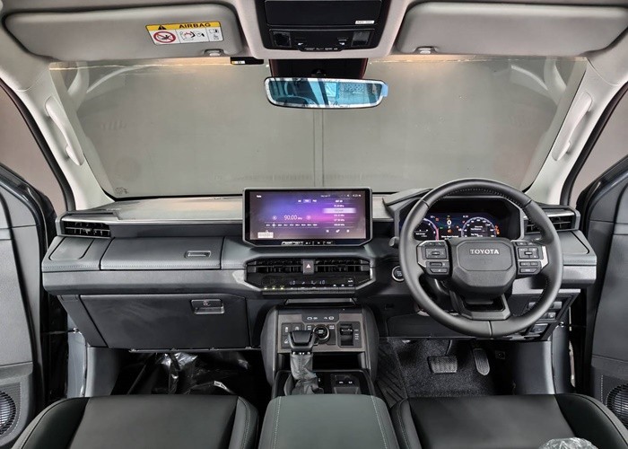 Used 5
                    TOYOTA
                     for Sale Image