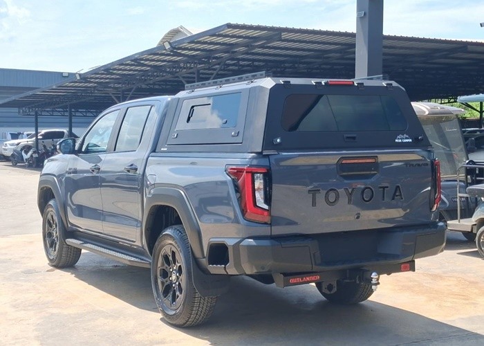 Used 5
                    TOYOTA
                     for Sale Image